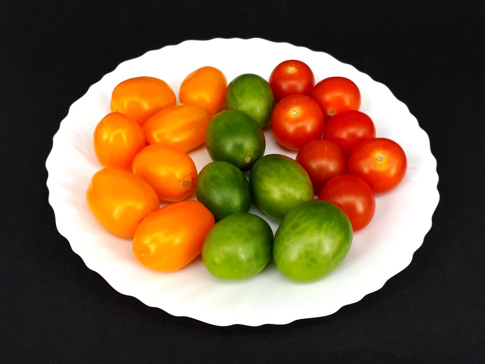 Cherry tomatoes - Bambelo - Dulcemiel - Nebula 2017 C4