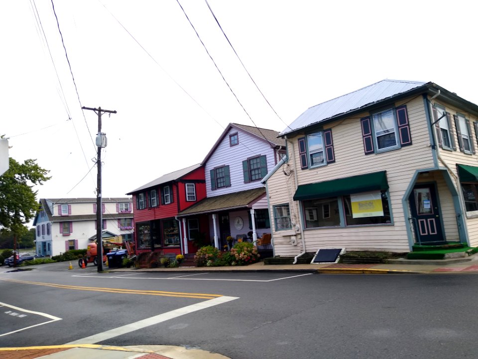 Chesapeake City scene C