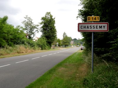 Chassemy (Aisne) city limit sign
