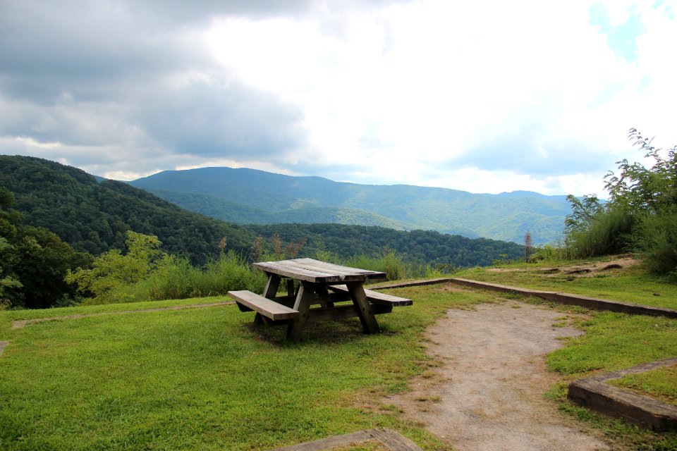 Cherohala Skyway at Brushy Ridge, Sept 2019 02
