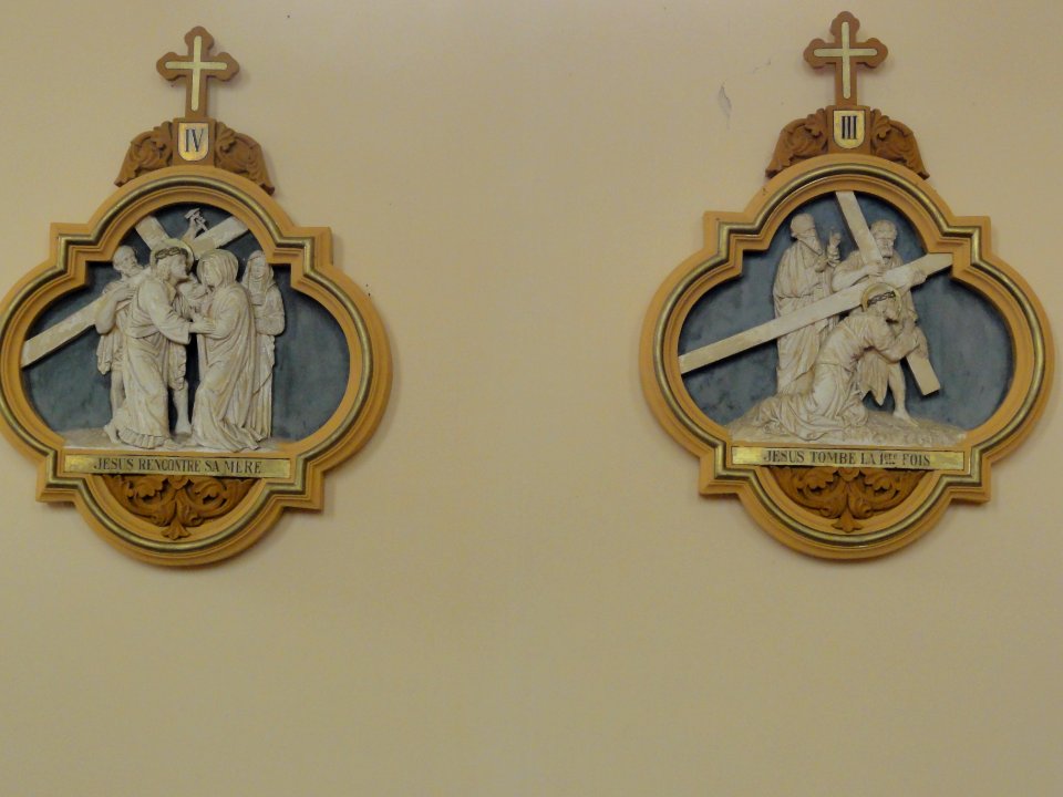 Chazelles-sur-Albe (M-et-M) église, chemin de croix, station 03 et 4