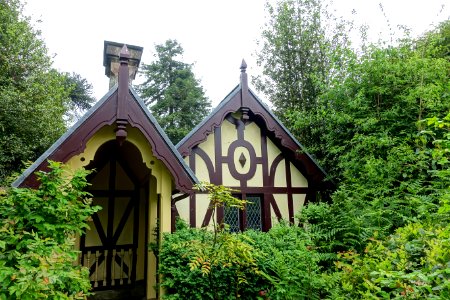 Cheshire Cottage - Biddulph Grange Garden - Staffordshire, England - DSC09204
