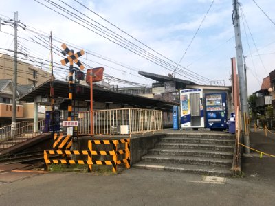 Chayama station steps to southbound platform 20200503