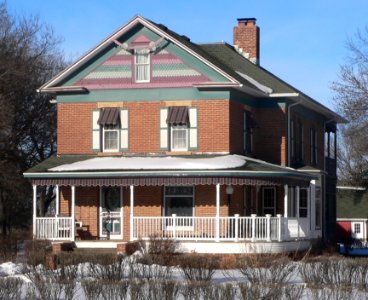 Charles Murtha house from SW 2