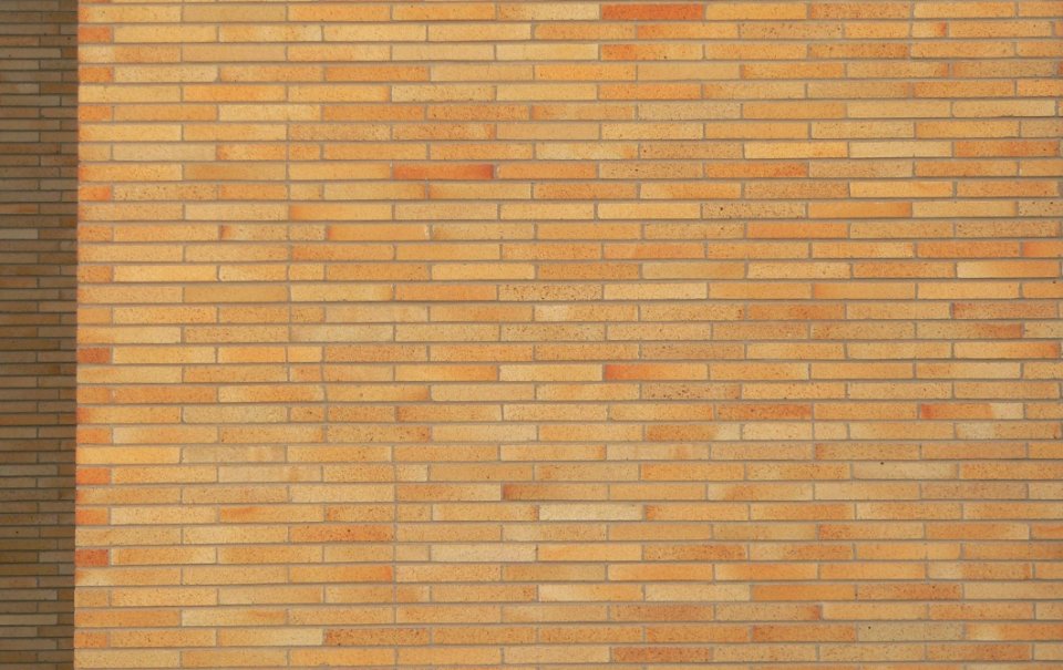 Charles Mix County courthouse W side brickwork 1