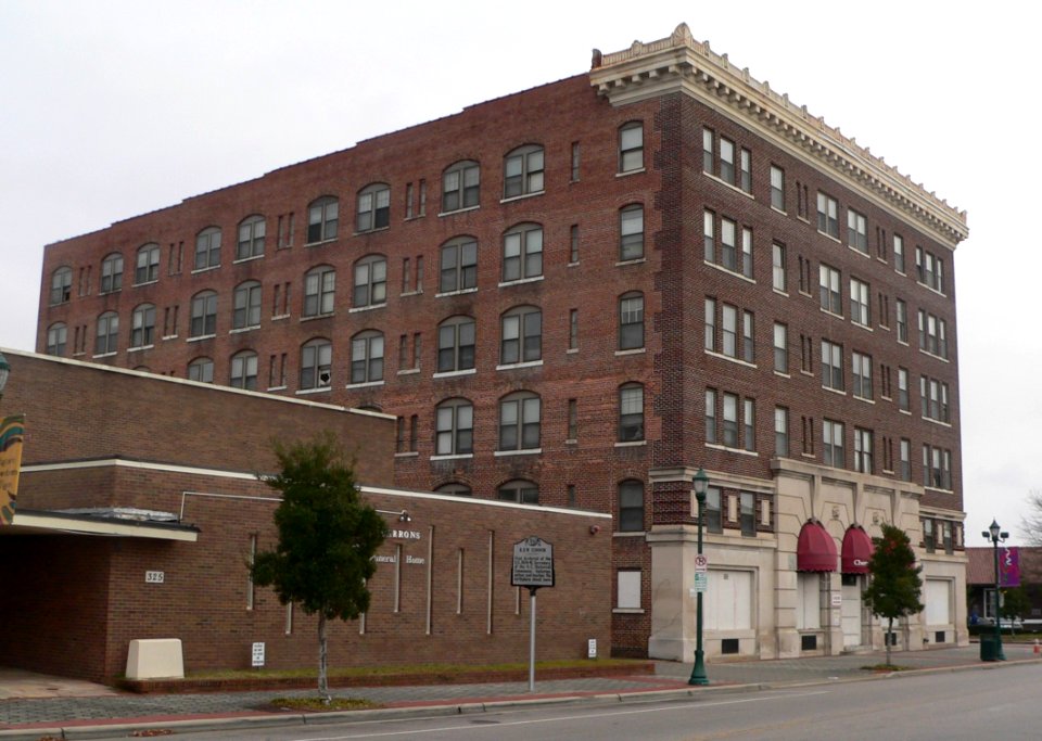 Cherry Apartments (Wilson NC) from W 1