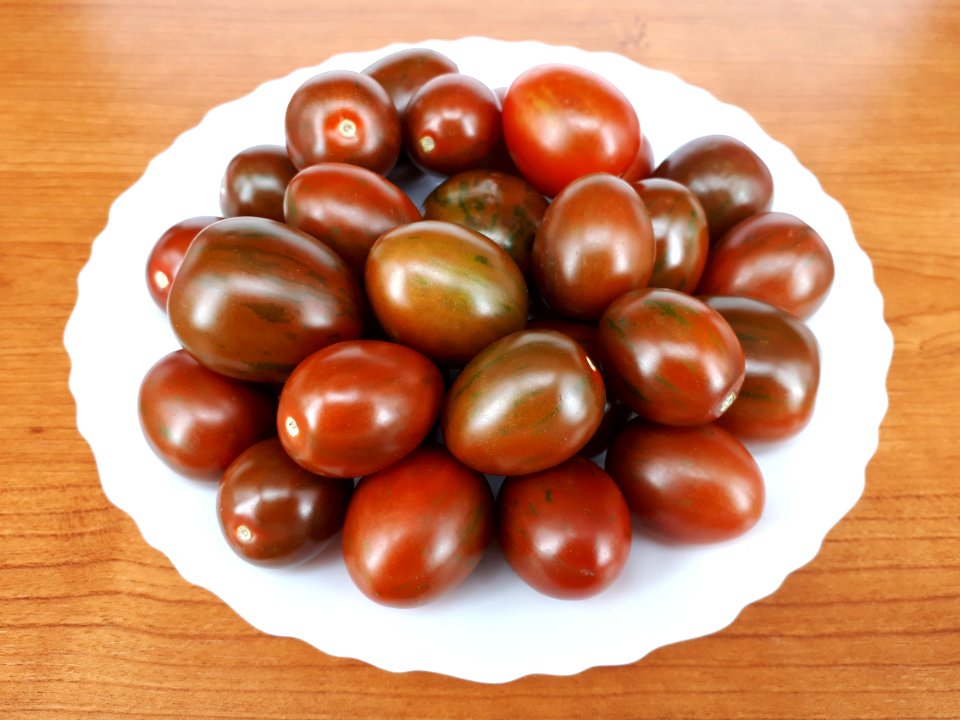 Cherry Kumato tomatoes 2017 B