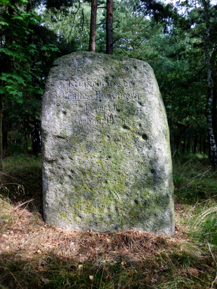 Chausseestein zwischen Quitzöbel und Nitzow 2