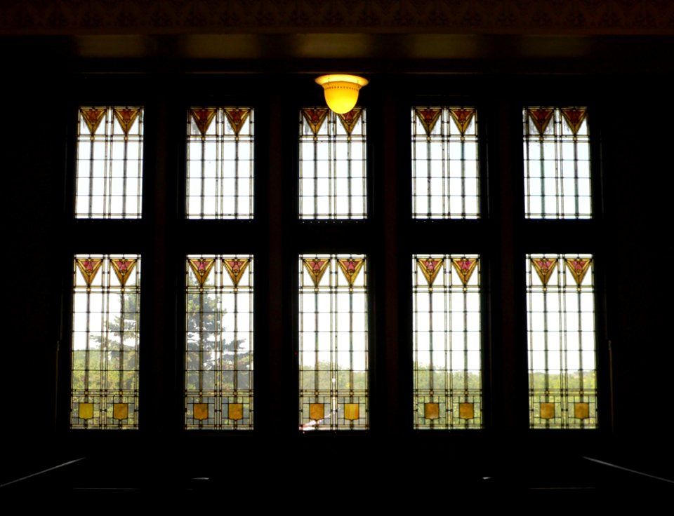 Charles Mix courthouse 2nd floor N windows 1
