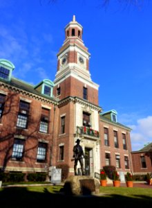 Chelsea City Hall and The Hiker - Chelsea, Massachusetts - DSC09272