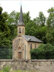 Chazelles-sur-Albe (M-et-M) domaine de Grandseille, chapelle