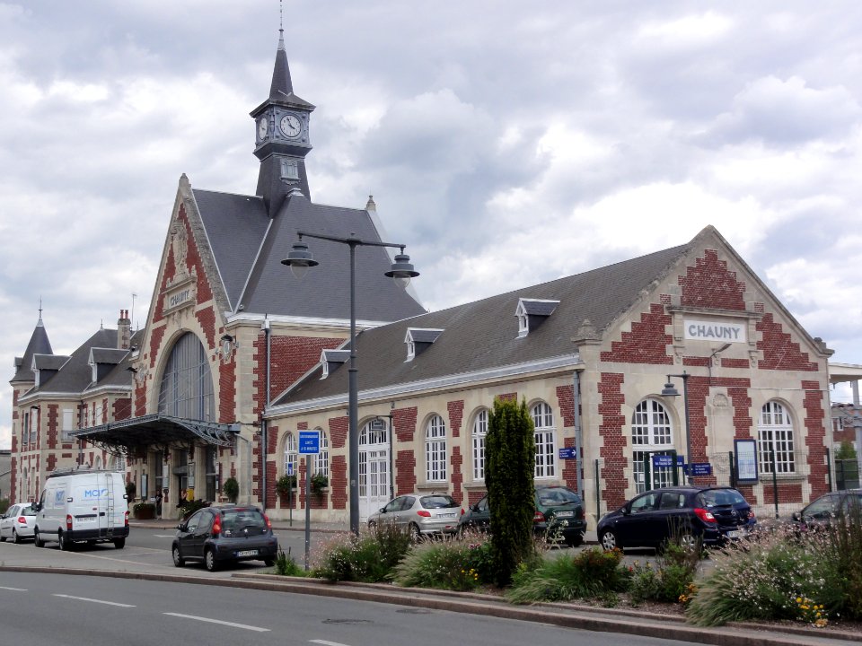 Chauny (Aisne) la gare (01)