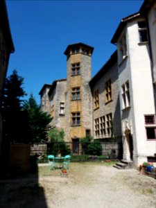 Chazay-d'Azergues - Château des abbés d'Ainay
