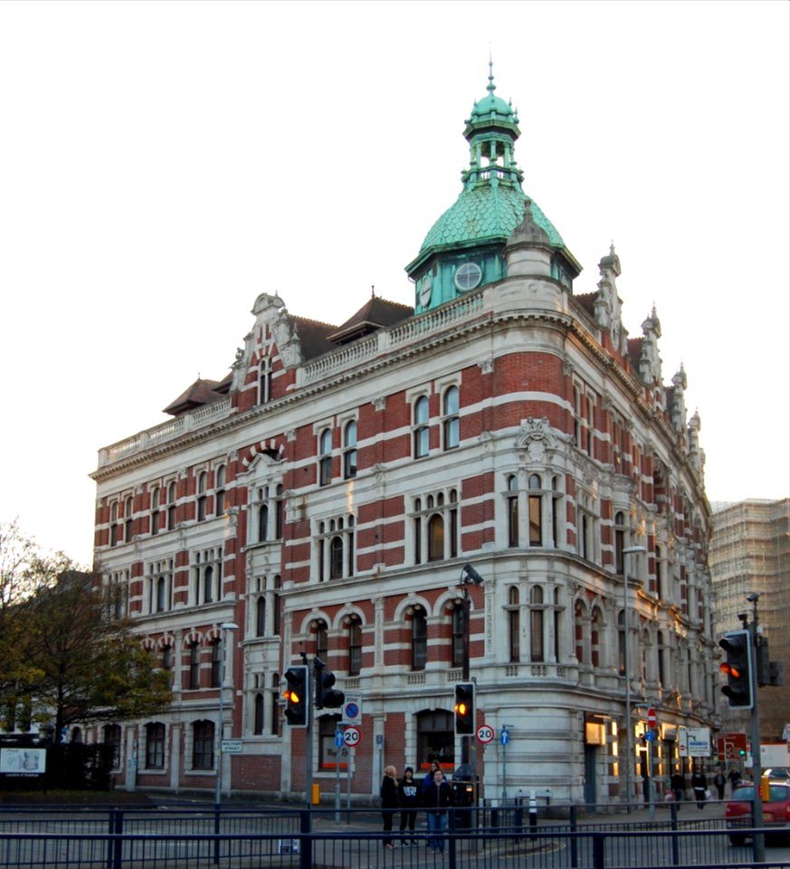 Charter House (Former Pearl Assurance Offices), Lord Montgomery Way, Portsmouth (NHLE Code 1245258) (November 2017) (1)