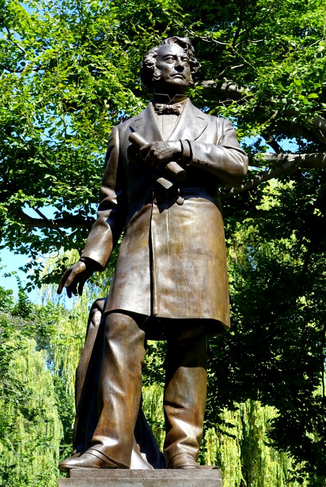 Charles Sumner statue in Boston Public Garden - DSC08115