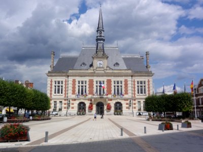 Chauny (Aisne) mairie