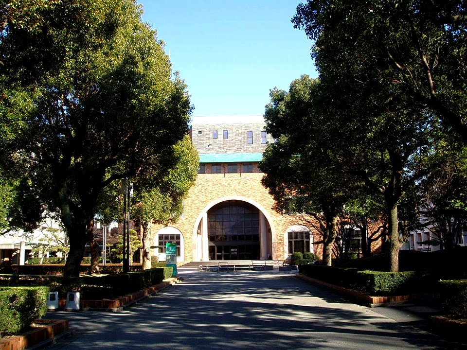 Chiba-Univ-of-Commerce04