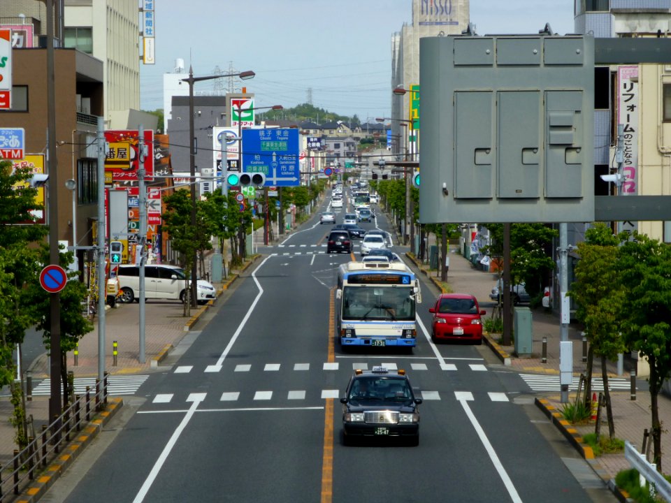 Chiba Chuo Bus in R126 Chiba-city
