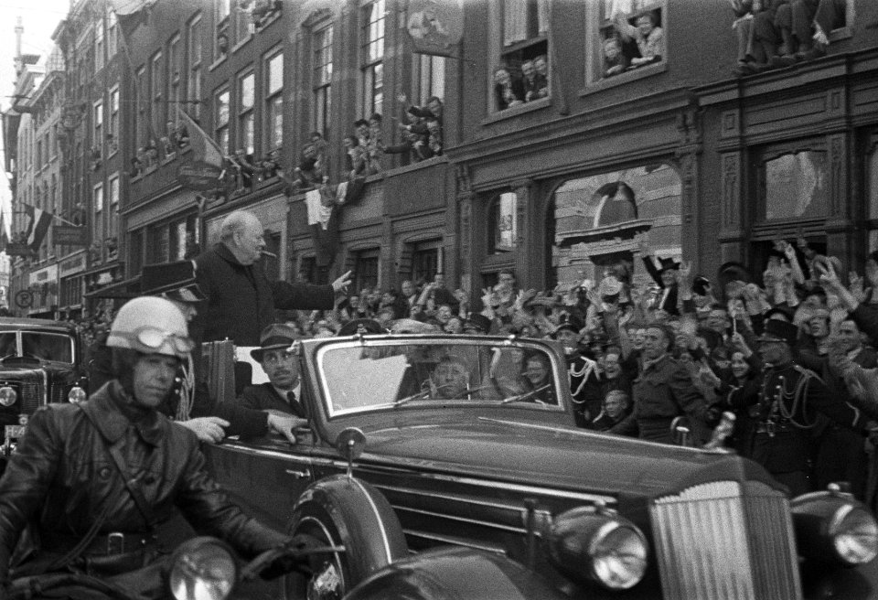 Chauffeur in dienst van de Koningin, J. Veerman, Bestanddeelnr 901-7388