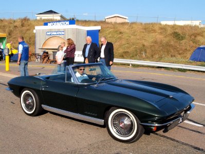 Chevrolet Corvette STING RAY dutch licence registration AL-55-13 pic2 photo