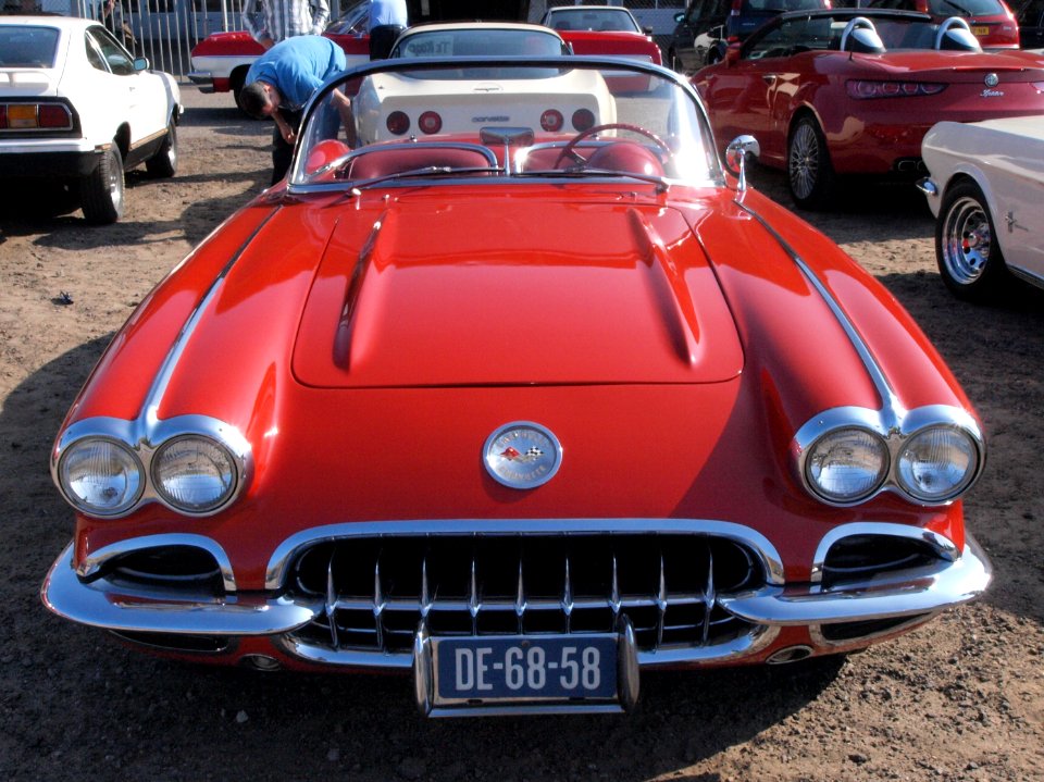 Chevrolet Corvette Roadstar dutch licence registration DE-68-58 pic1