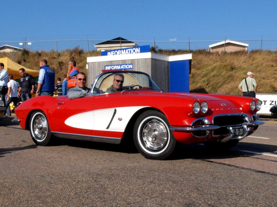 Chevrolet Corvette dutch licence registration DE-76-20 pic3