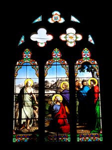 Chey (Deux-Sèvres) église, vitrail 1