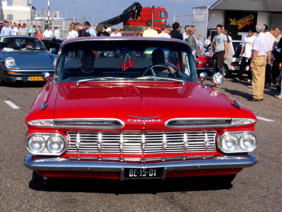 Chevrolet El Camino dutch licence registration BE-15-01 pic3