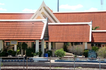 Chiang Rak railway station