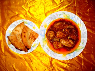 Chicken Korma with Taftan