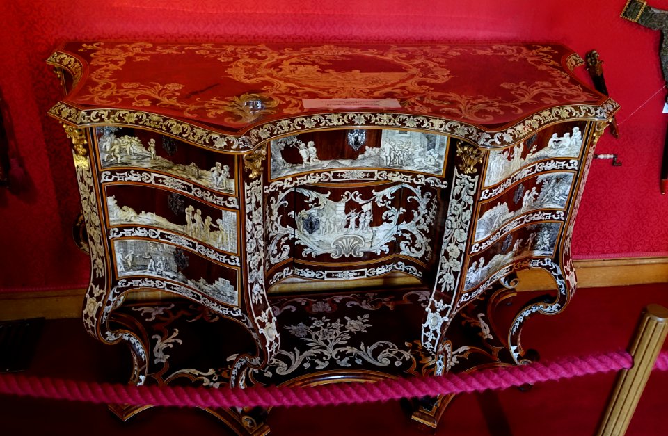 Chest of drawers, 1 of 2, by Pietro Piffetti, Italy, c. 1735-1740 - Waddesdon Manor - Buckinghamshire, England - DSC07809