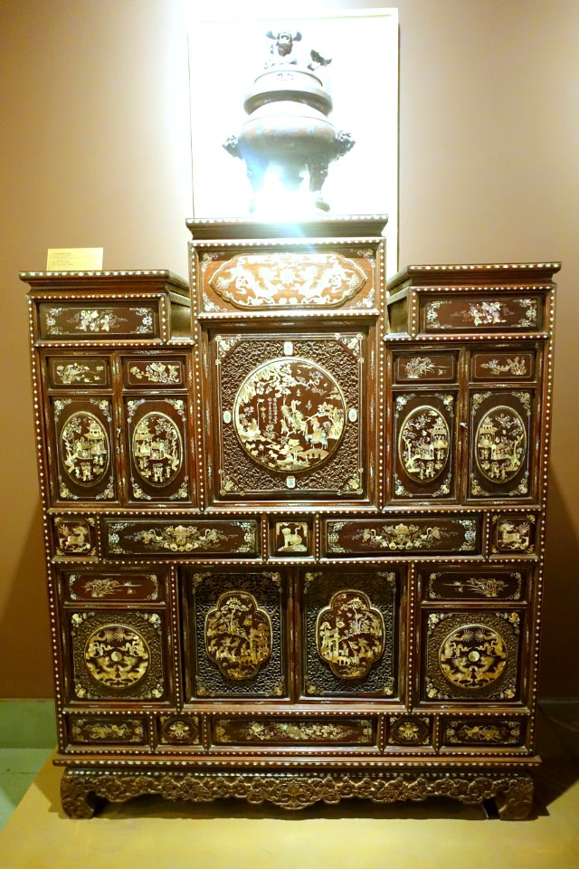 Chest - Vietnam National Museum of Fine Arts - Hanoi, Vietnam - DSC05268