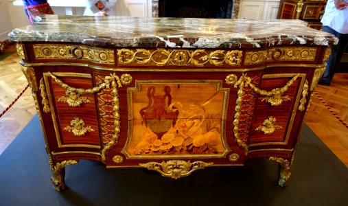 Chest of drawers, by Jean-Henri Riesener, 1778 - Waddesdon Manor - Buckinghamshire, England - DSC07784