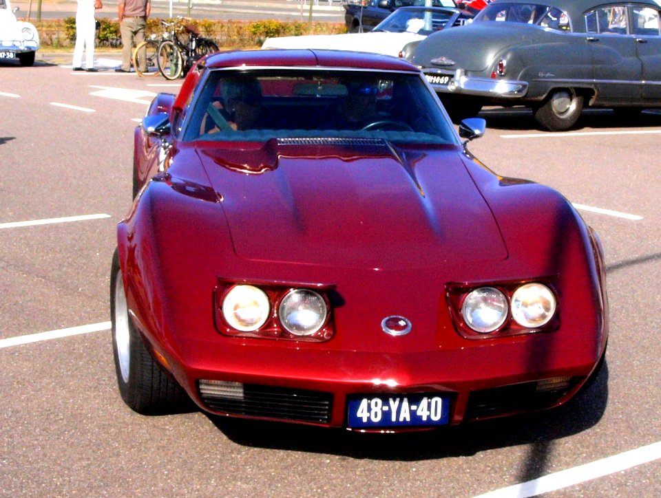 Chevrolet Corvette 48-YA-40 pic3