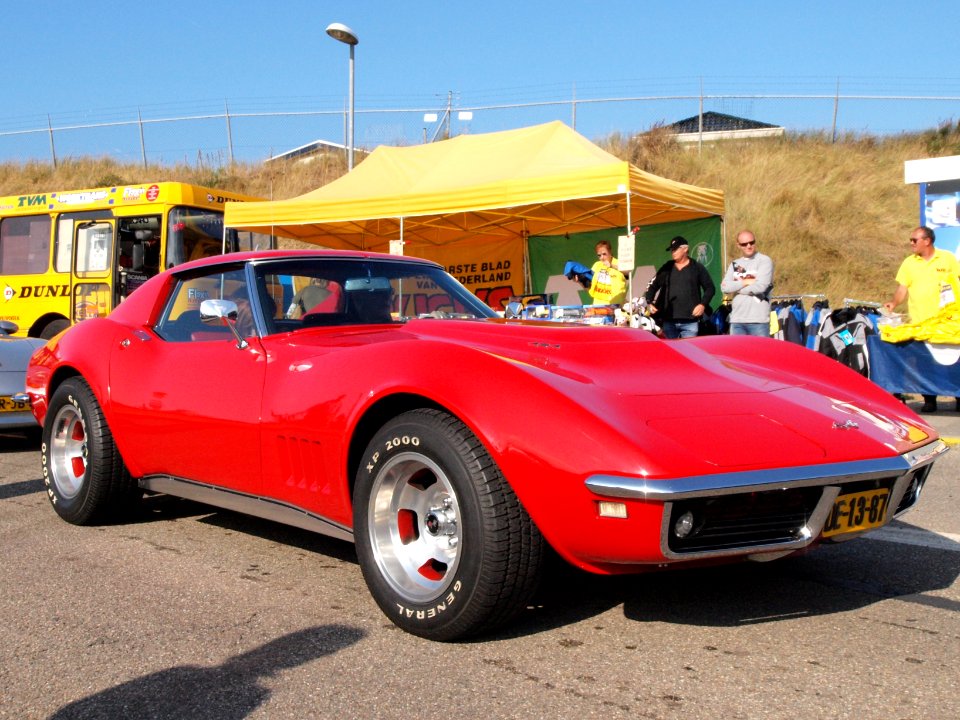 Chevrolet Corvette dutch licence registration DE-13-87 pic2