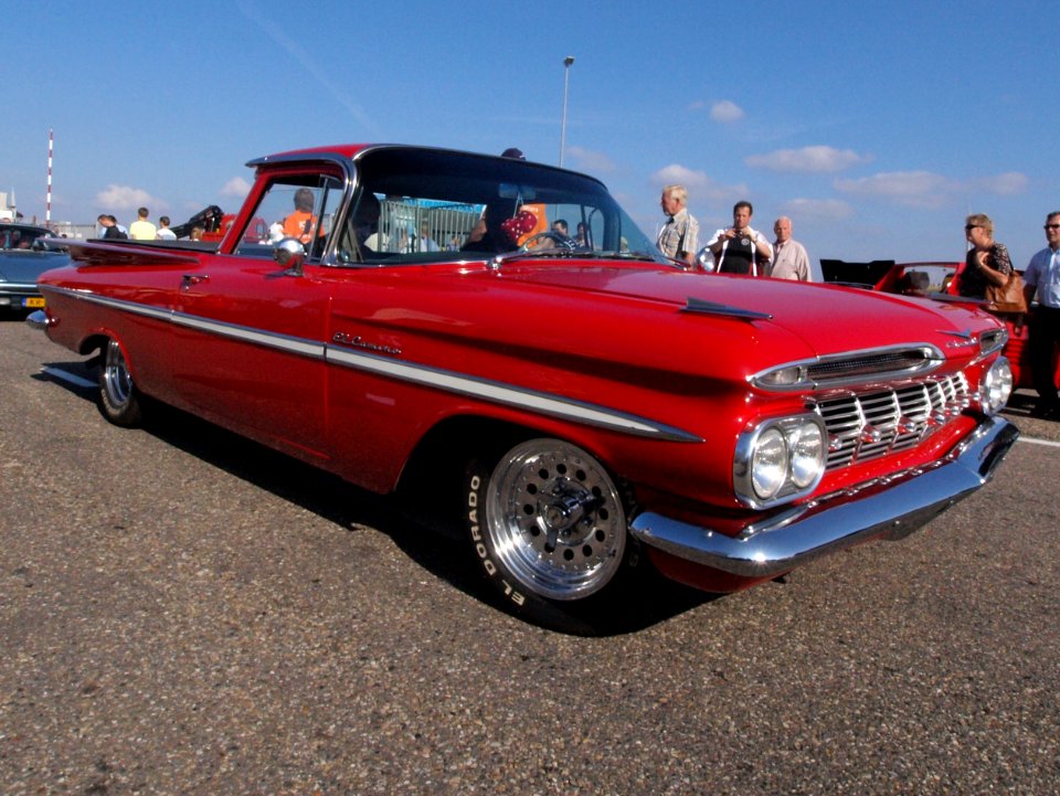 Chevrolet El Camino dutch licence registration BE-15-01 pic2