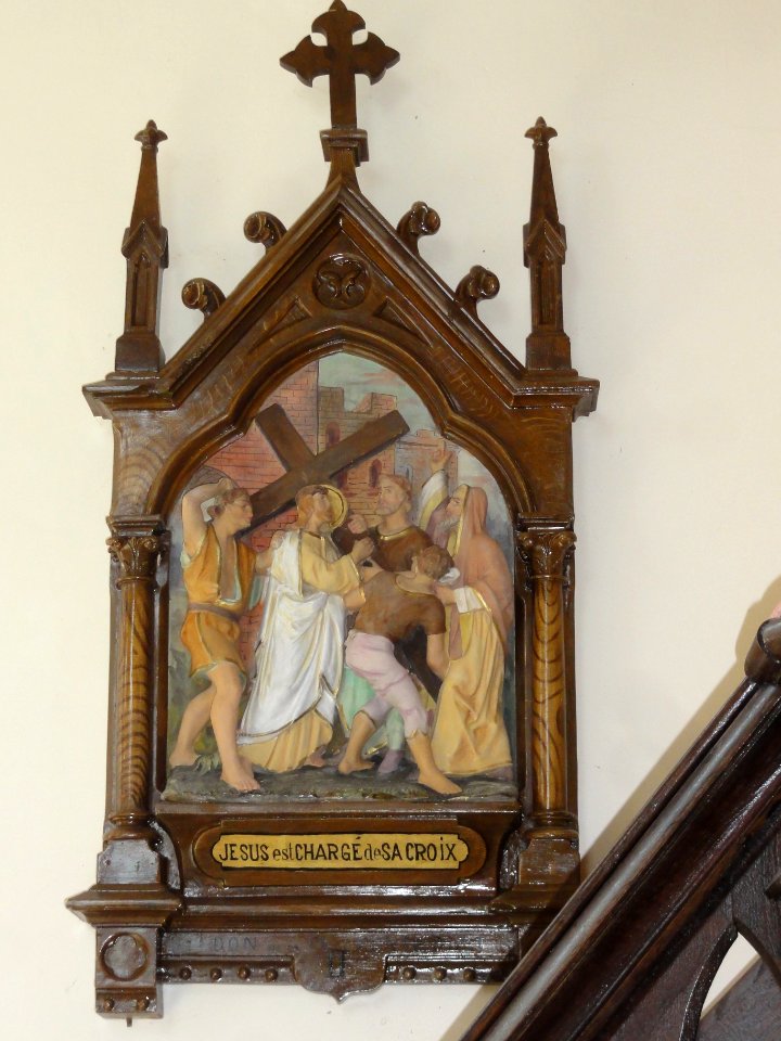 Chemin de croix de l'église Saints-Pierre-et-Paul de Dorengt, station 02