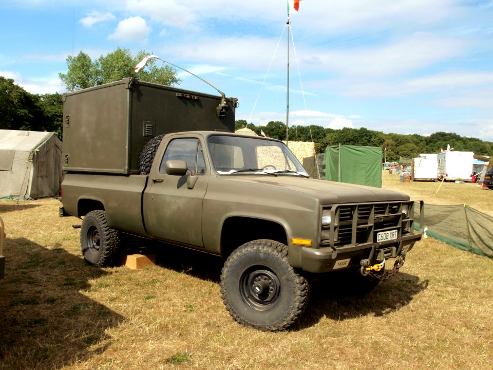 Chevrolet K30 Pick Up with box pic3