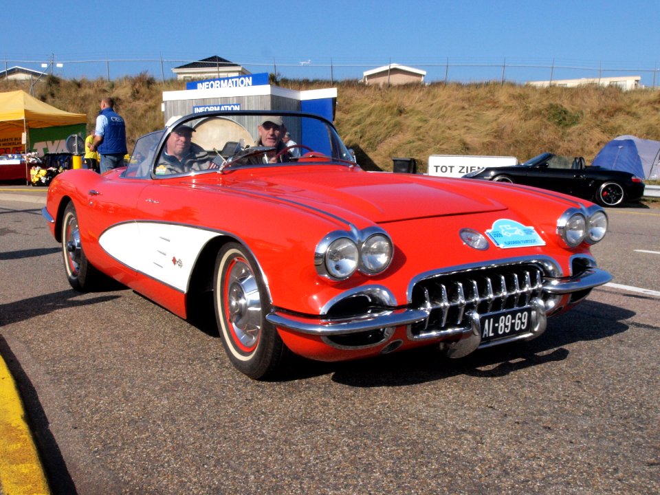 Chevrolet Corvette dutch licence registration AL-89-69 pic3