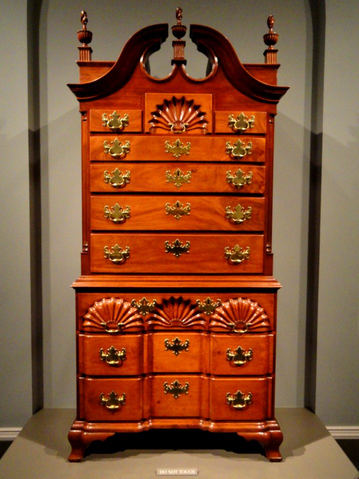 Chest on Chest, Providence, 1775-1785, mahogany, brass - National Gallery of Art, Washington - DSC08772