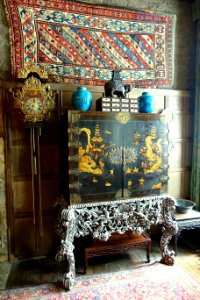 Chest with pagodas - Snowshill Manor - Gloucestershire, England - DSC09536