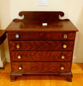 Chest of drawers, probably Massachusetts or Rhode Island, c. 1780-1800 with later modifications, maple, chestnut, pine, glass - Old Colony History Museum - Taunton, Massachusetts - DSC03760