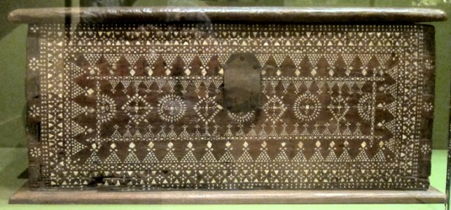 Chest, Mindanao, Maranao, wood and bone, Honolulu Museum of Art