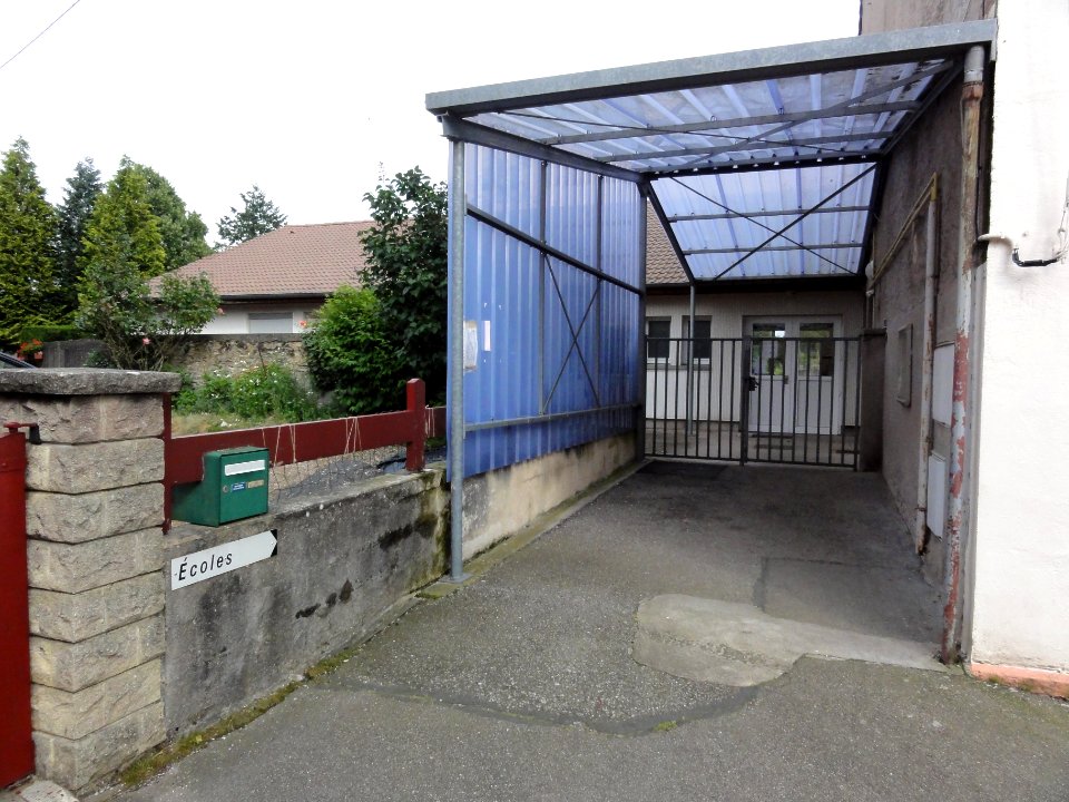 Chenevières (M-et-M) écoles