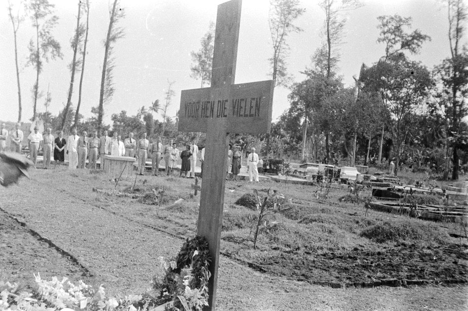 Cheribon Op 16 febr. 1948 herdacht de W-Brig. haar tweejarig bestaan. Op het er, Bestanddeelnr 1545A-2-1