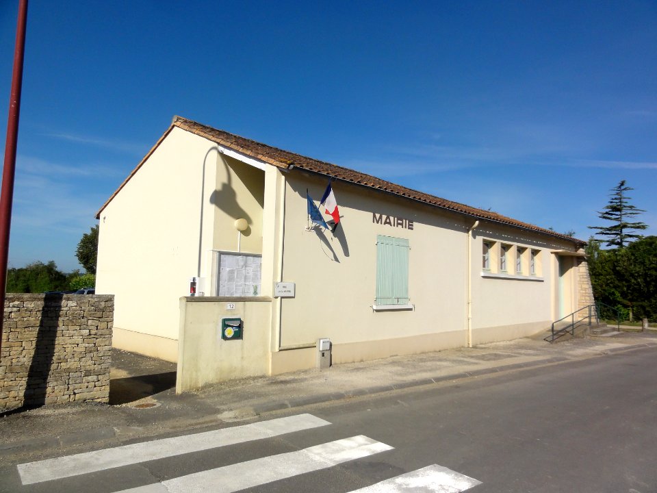 Chenay (Deux-Sèvres) mairie