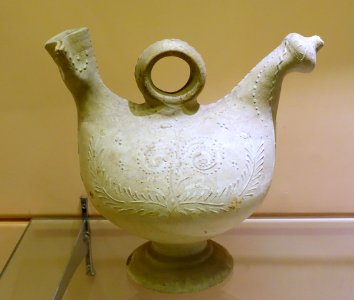 Chicken shaped pot for domestic use, 7th-9th century AD, ceramic - National Museum of Vietnamese History - Hanoi, Vietnam - DSC05546