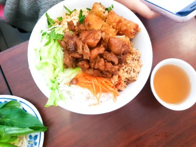 Chicken bo Bun in a Paris restaurant 