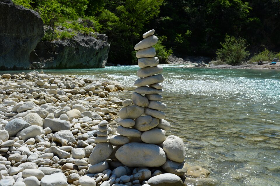 Roller stones balance