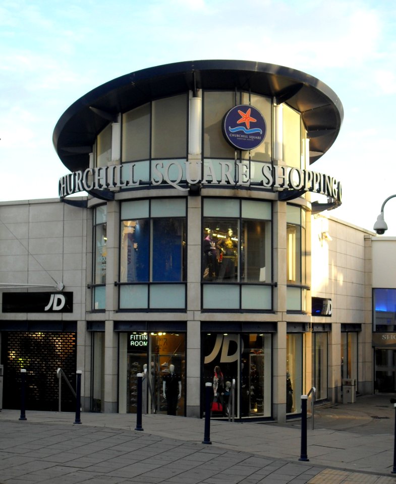 Churchill Square Shopping Centre, Western Road, Brighton (September 2010) (Northwest Entrance)